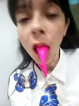 dulce loba online show from April 2026 03:19:01 PM