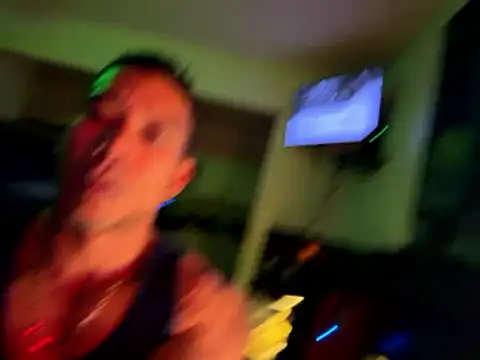 smoothripz online show from April 2026 03:43:01 AM