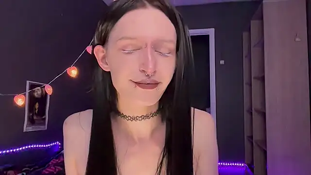 Snapshot of Niky_Long chatting on May 2026 08:06:01 AM Niky Long online show from May 2026 08:06:01 AM