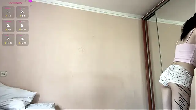 LaurenBlade online show from June 2026 08:13:01 AM