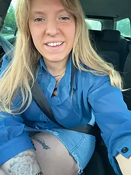 Tiffy Rosee online show from May 2026 06:06:02 AM