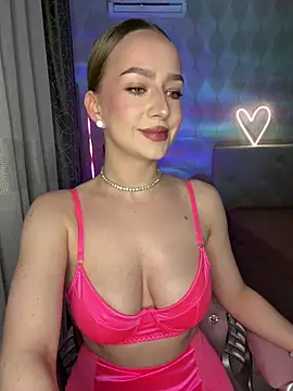 AlisaPearl online show from April 2026 08:16:01 PM