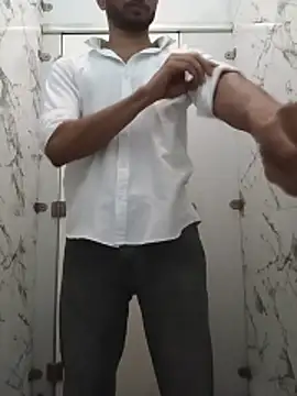 itsmemadhu2019 online show from May 2026 12:45:02 PM