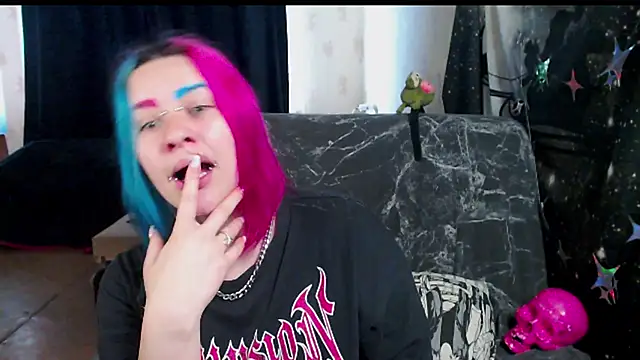 Neon Baddie online show from April 2026 09:54:02 AM