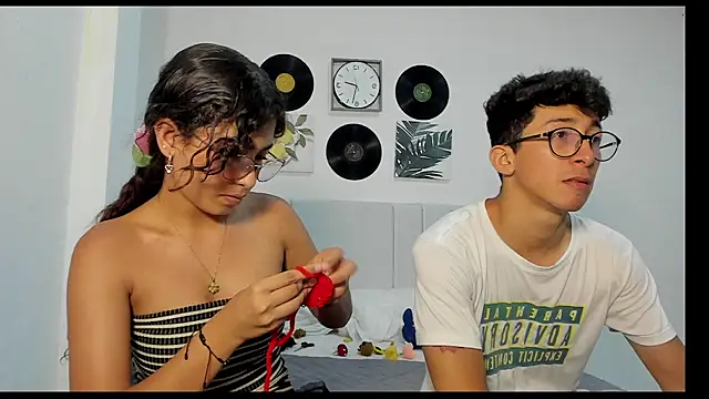 Snapshot of alanandtifany chatting on May 2026 07:30:02 PM alanandtifany online show from May 2026 07:30:02 PM