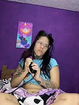 Snapshot of babytattooed chatting on April 2026 02:10:01 PM babytattooed online show from April 2026 02:10:01 PM