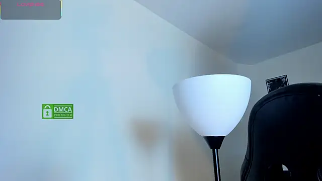 Ravenelle  online show from May 2026 11:45:01 PM