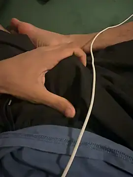 ankitmishra22 online show from April 2026 11:52:02 PM