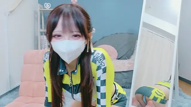 Snapshot of Koto-jpnk chatting on May 2026 01:31:02 PM Koto-jpnk online show from May 2026 01:31:02 PM