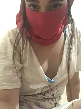 Lina Dalouatek online show from April 2026 01:34:01 AM