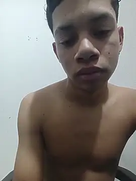 curious straight guy online show from May 2026 02:39:02 PM