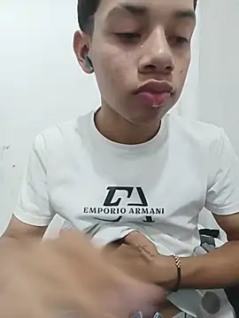 curious straight guy online show from May 2026 02:08:02 AM