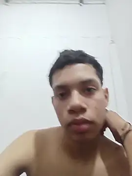 curious straight guy online show from May 2026 02:30:01 AM