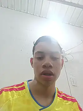curious straight guy online show from July 2026 01:14:01 PM