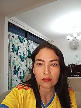Snapshot of LuluDream chatting on June 2026 12:09:02 AM LuluDream online show from June 2026 12:09:02 AM