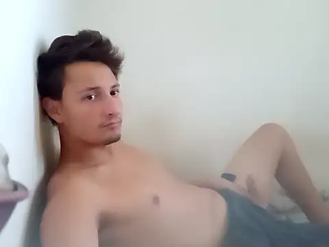 welltommy2001 online show from April 2026 03:24:02 PM