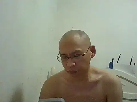 benly118 online show from May 2026 12:10:01 PM
