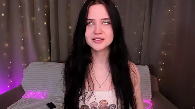 VeeSweetss online show from June 2026 08:32:01 PM