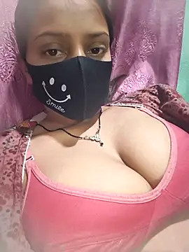 Snapshot of BaddieUnleashed chatting on April 2026 09:32:02 PM BaddieUnleashed online show from April 2026 09:32:02 PM