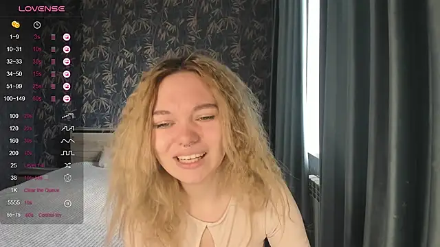 Anna Delon online show from June 2026 10:05:01 AM