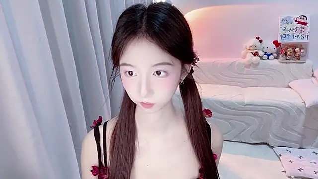Snapshot of lucky-tt chatting on May 2026 02:45:01 PM lucky-tt online show from May 2026 02:45:01 PM