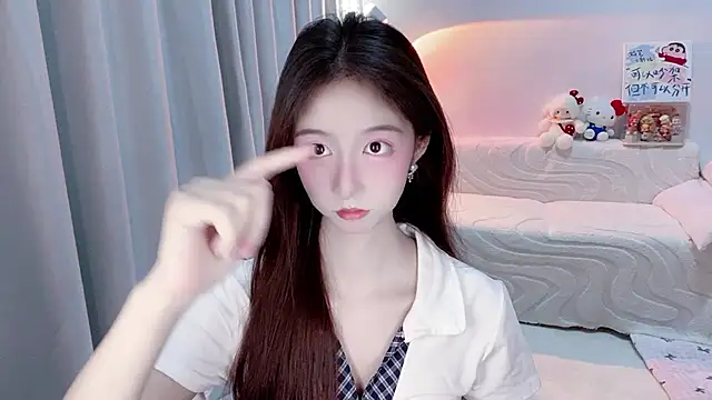 Snapshot of lucky-tt chatting on May 2026 10:51:02 AM lucky-tt online show from May 2026 10:51:02 AM