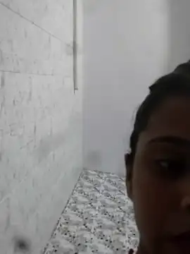 Alisha Queen55 online show from June 2026 04:29:01 PM