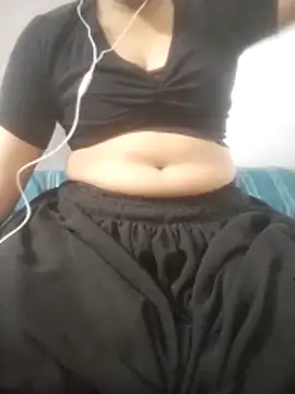 Anglebeb69 online show from April 2026 07:10:01 AM