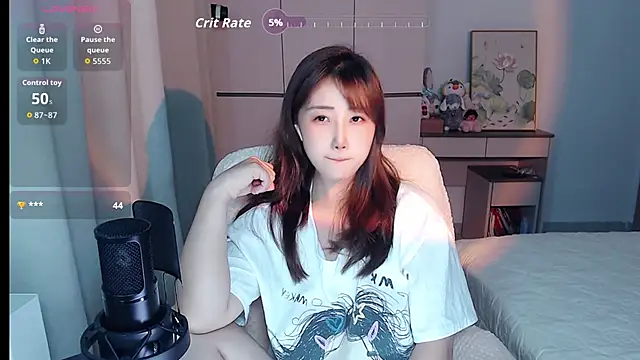 Snapshot of MissBunny_2026 chatting on May 2026 12:28:01 PM MissBunny 2026 online show from May 2026 12:28:01 PM
