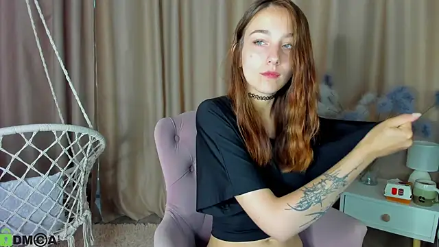 Snapshot of alis_tauber chatting on July 2026 01:06:02 AM alis tauber online show from July 2026 01:06:02 AM