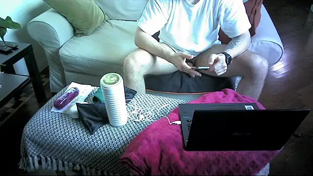 AlexSuperTramp94Model online show from April 2026 04:49:01 PM