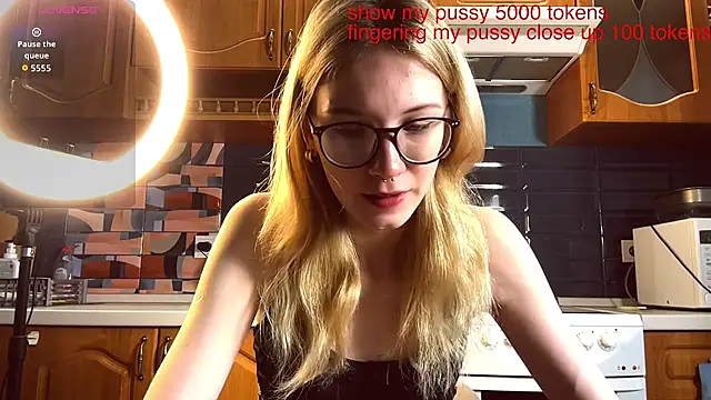 eileencrowday online show from May 2026 03:21:02 AM