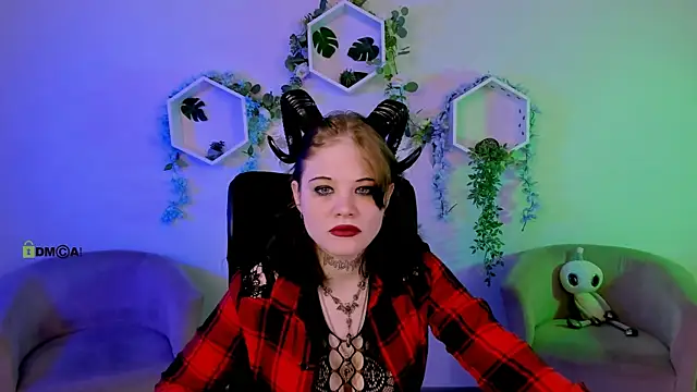 nikki kiss  online show from June 2026 08:31:01 AM