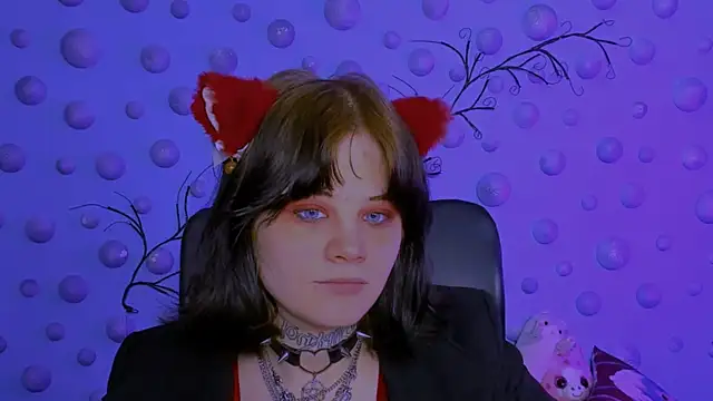 nikki kiss  online show from April 2026 08:51:01 AM