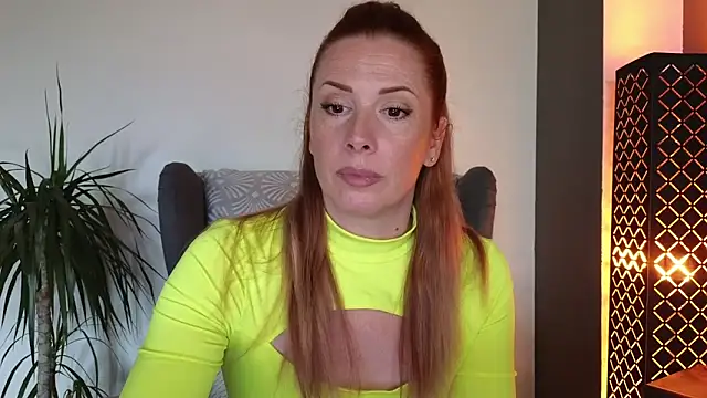 Sharon Red online show from September 2025 12:33:02 PM