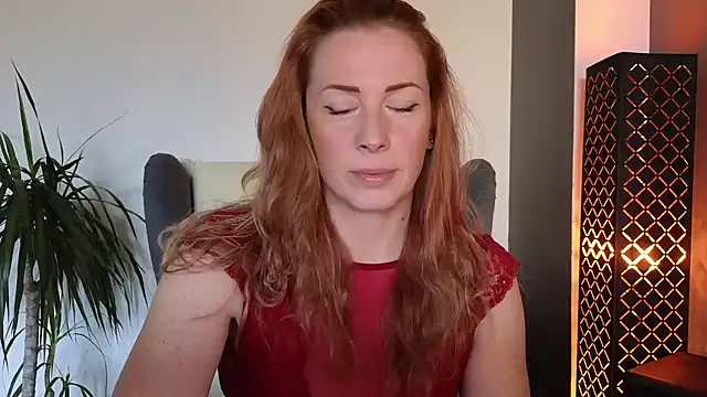 Sharon Red online show from October 2025 09:30:02 AM