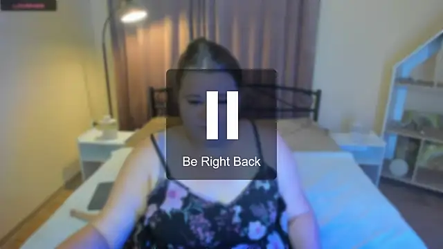 Snapshot of Bella_Blvck chatting on July 2026 05:15:01 AM Bella Blvck online show from July 2026 05:15:01 AM