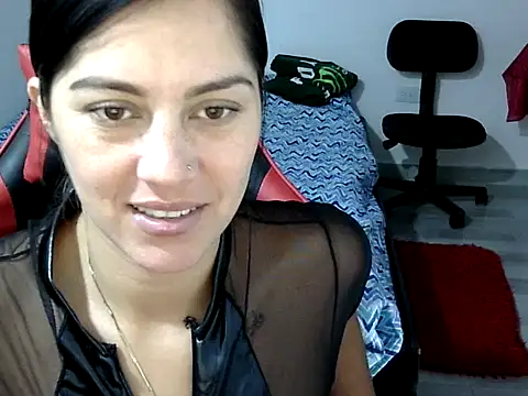 Bandida553 online show from May 2026 07:23:01 PM