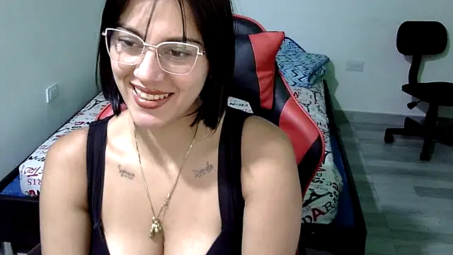 Bandida553 online show from June 2026 11:21:02 PM