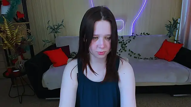 MooonlightSky online show from May 2026 12:20:01 PM