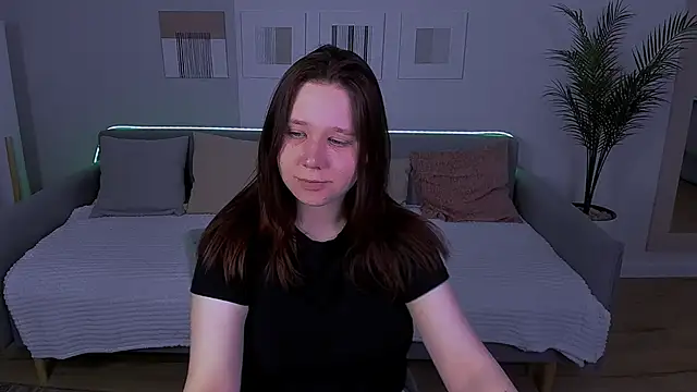 MooonlightSky online show from May 2026 01:25:02 PM