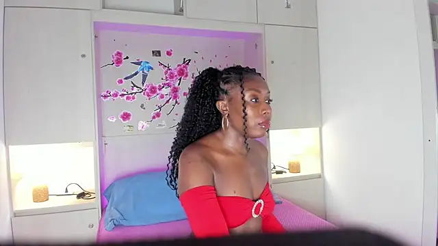 TaylorBloom online show from May 2026 11:52:01 AM