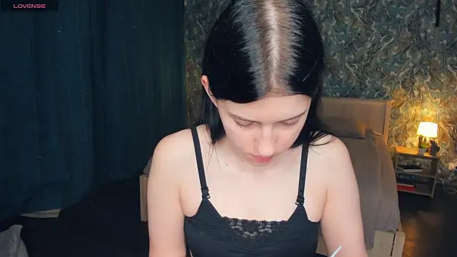 EstelaSuppa online show from July 2026 06:47:01 AM