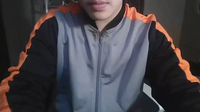 Snapshot of reogjdossw chatting on April 2026 06:07:02 AM reogjdossw online show from April 2026 06:07:02 AM