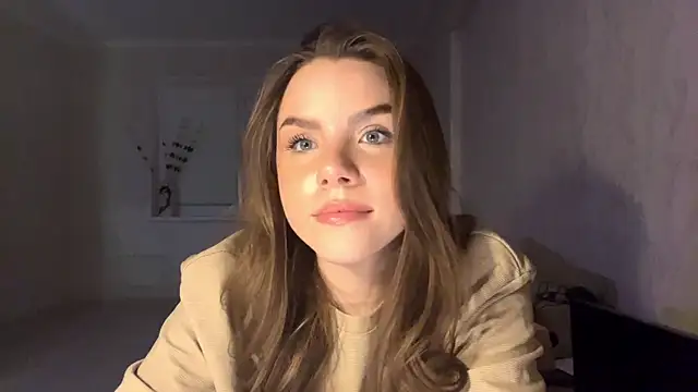 LeishaRocher online show from April 2026 07:07:02 PM