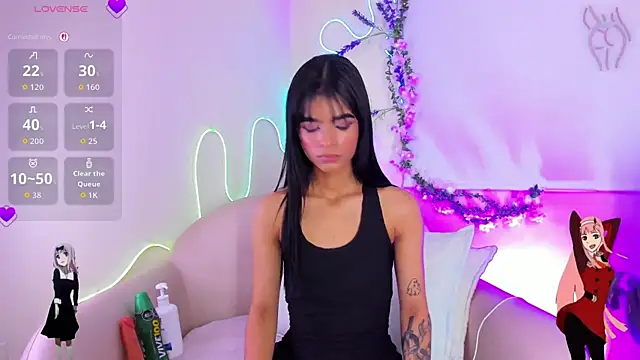 Snapshot of luna-bella_ chatting on July 2026 04:10:01 AM luna-bella online show from July 2026 04:10:01 AM