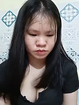 Seraphinahh online show from May 2026 09:26:01 AM