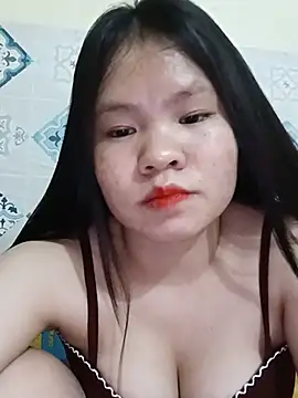 Seraphinahh online show from May 2026 01:55:02 PM