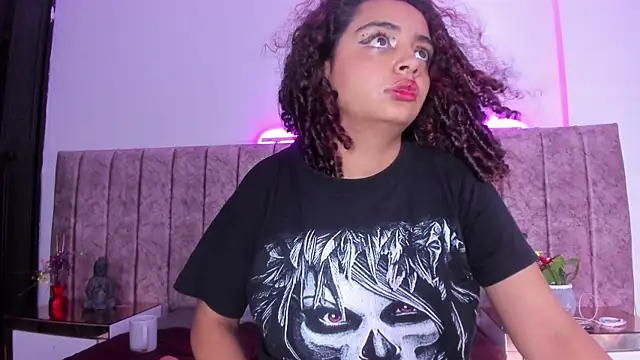 Dahlia rossee online show from June 2026 02:24:02 AM