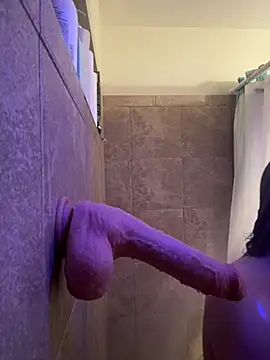 Islandmamita online show from April 2026 05:13:01 AM